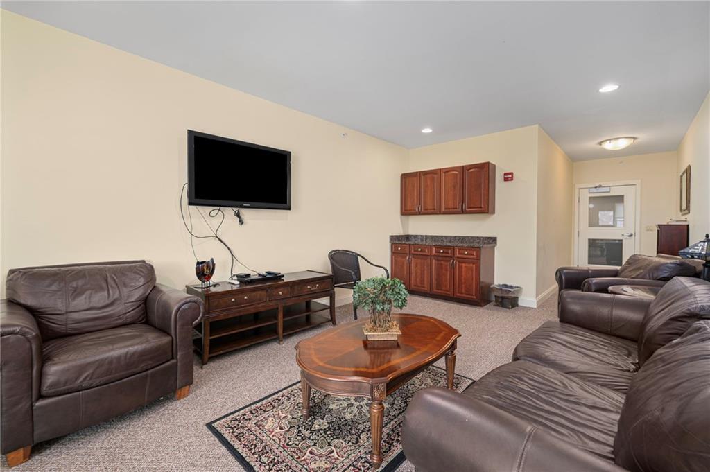 333 Atwells Avenue Unit 202 Property Photo 33