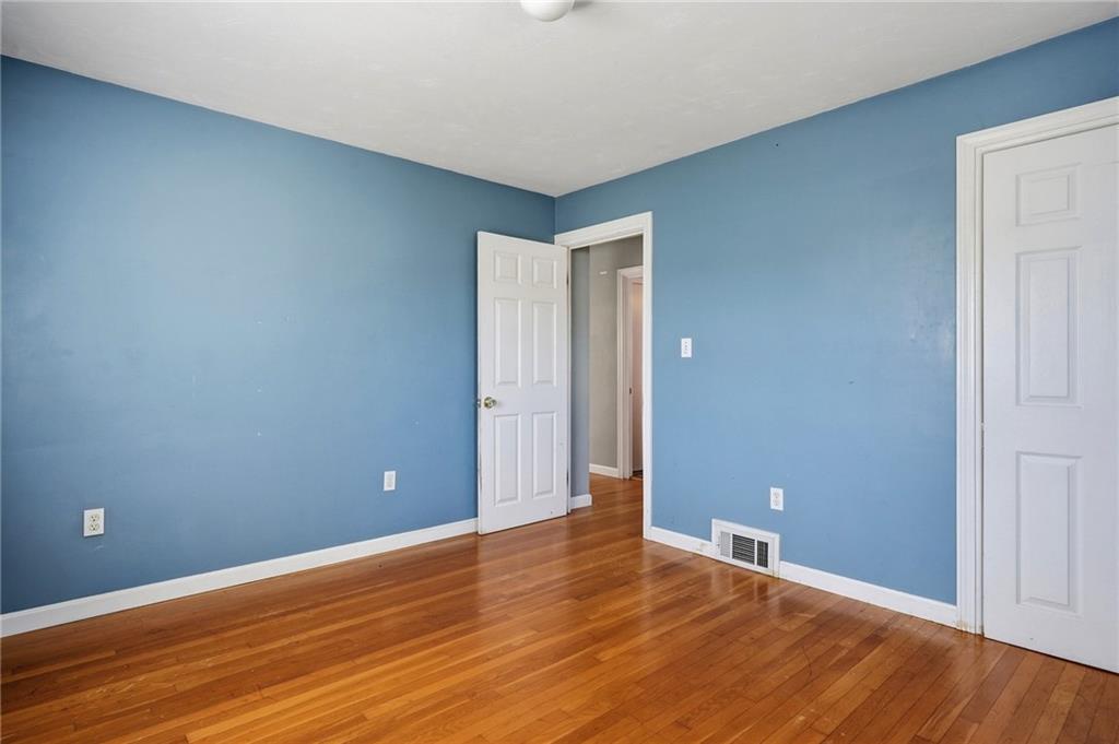86 Paul Street Property Photo 16