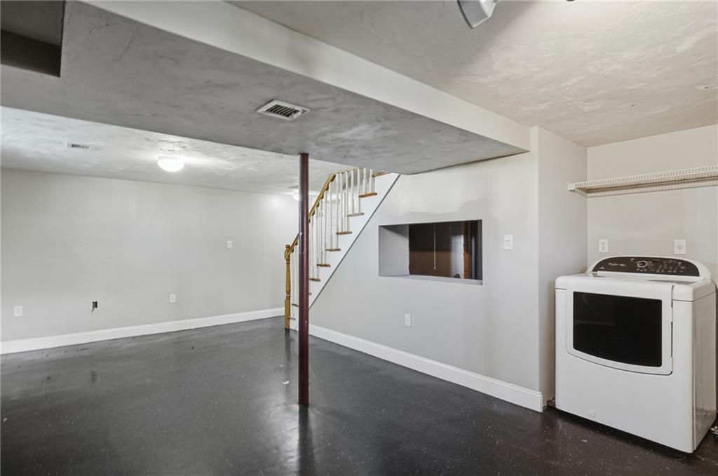 86 Paul Street Property Photo 28