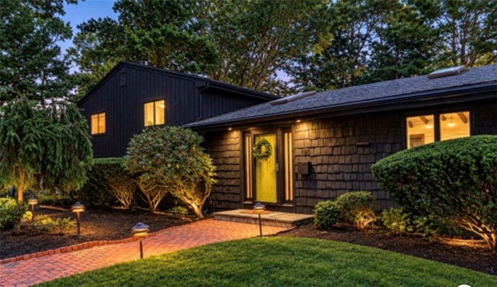 160 Windermere Way