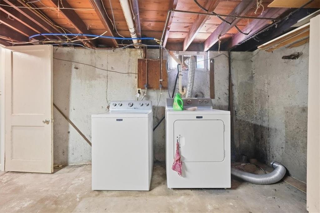 20 Horse Neck Road Property Photo 32