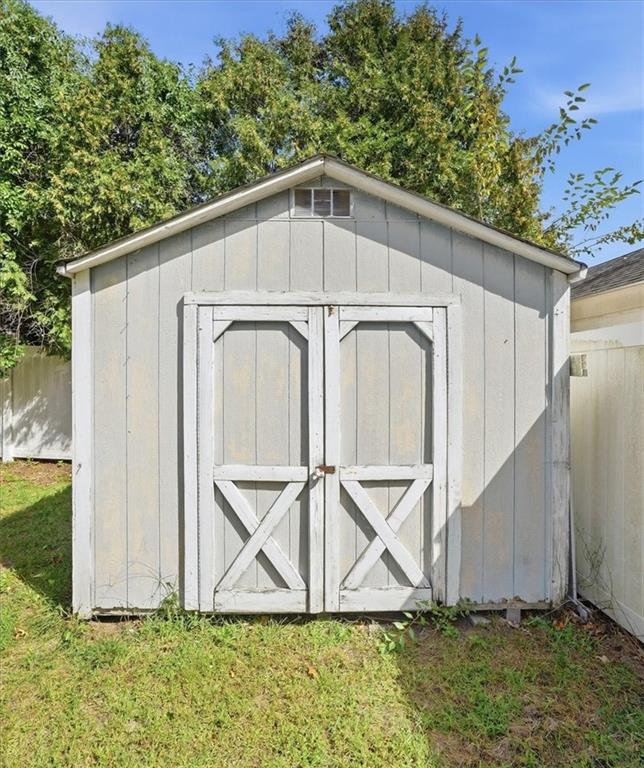 20 Horse Neck Road Property Photo 34