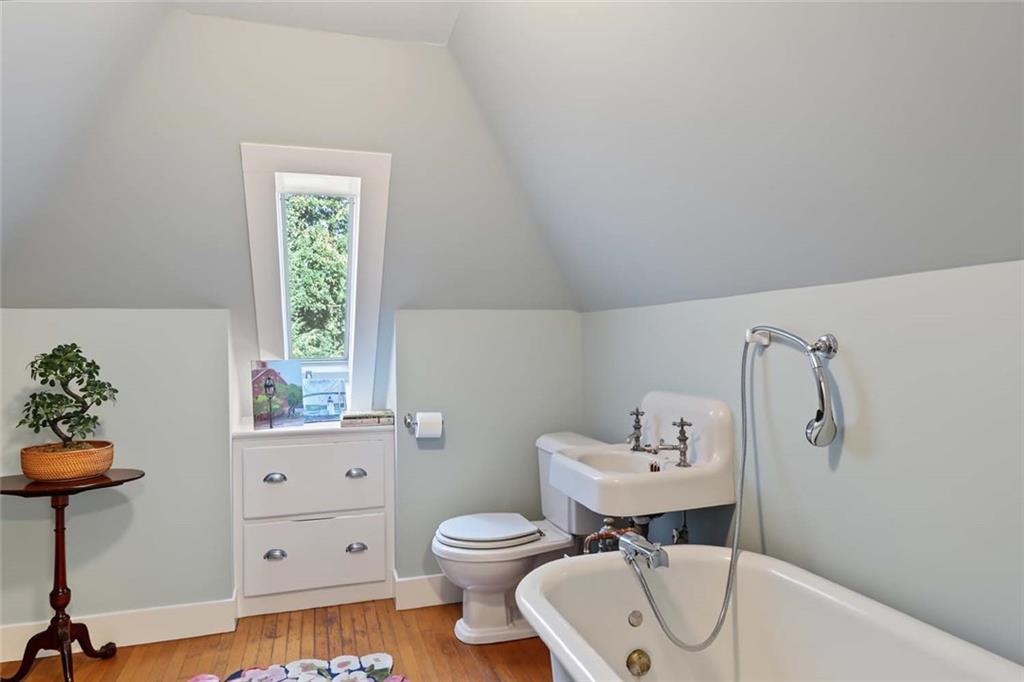 283 Wayland Avenue Property Photo 39