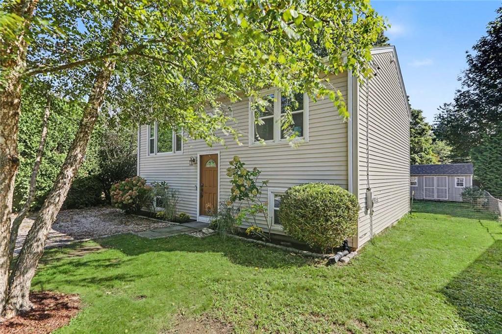 38 Lakeview Drive Property Photo 2