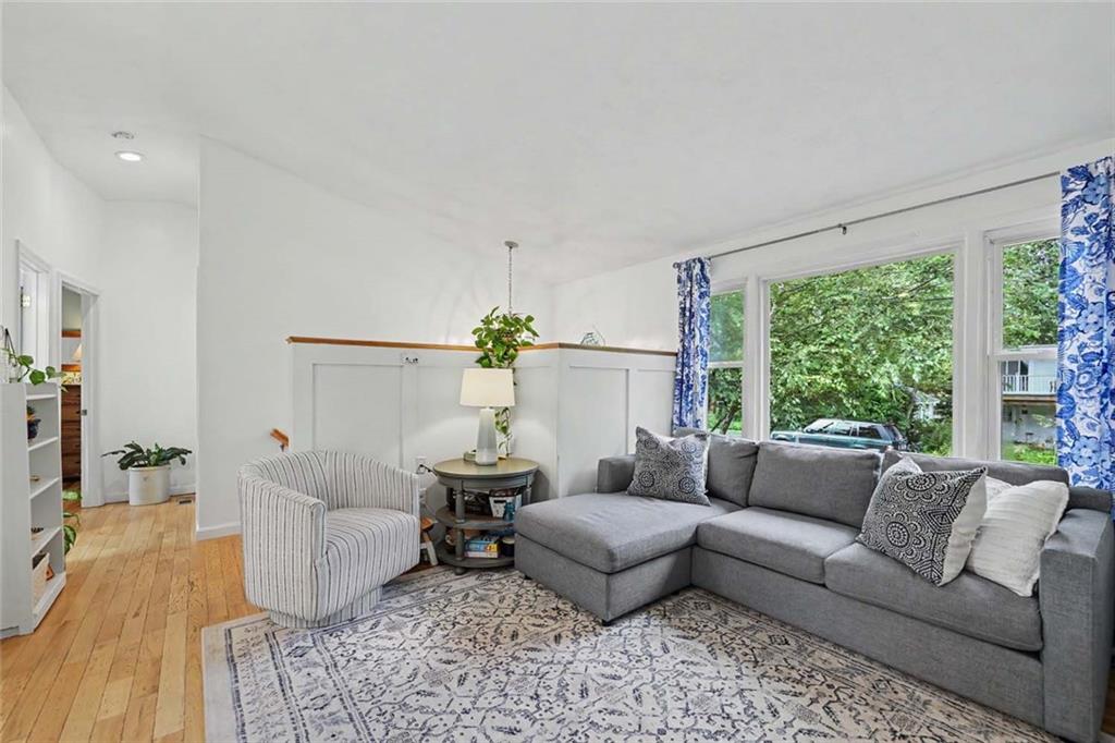 38 Lakeview Drive Property Photo 8