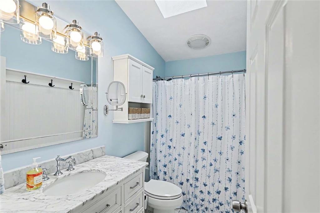 38 Lakeview Drive Property Photo 27