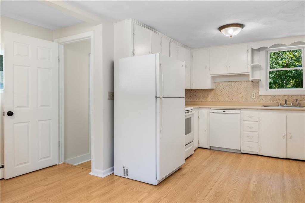 120 East Shore Drive Property Photo 20