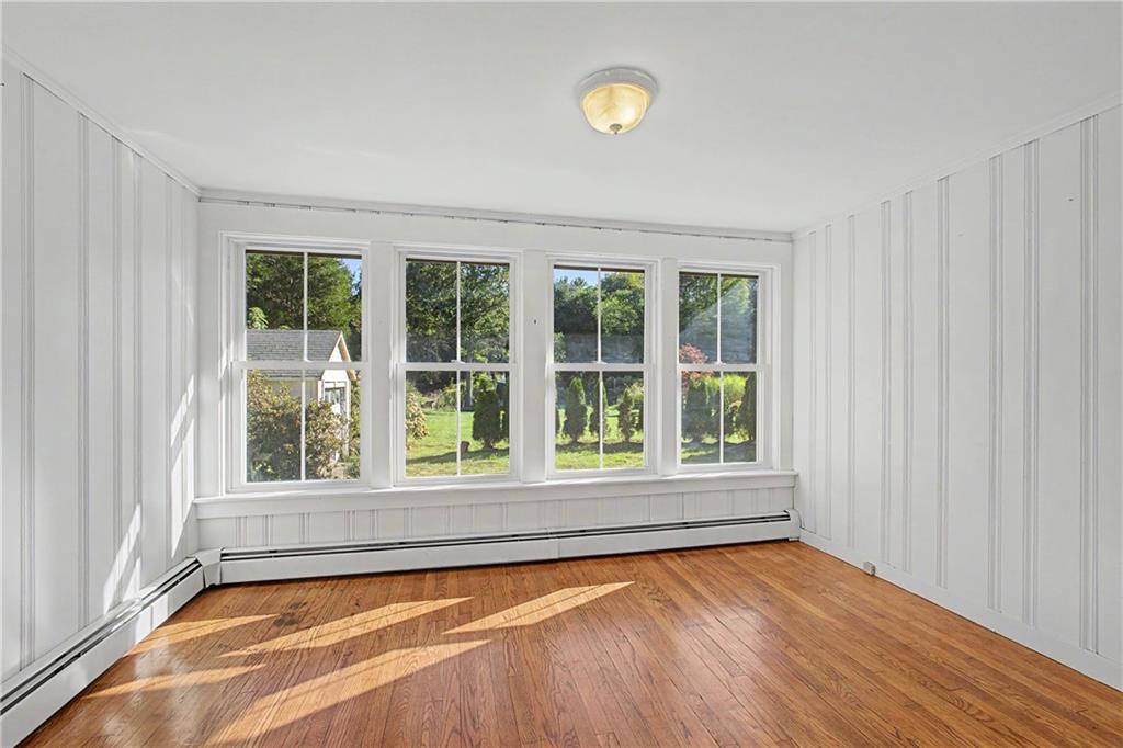 327 Church Street Property Photo 13