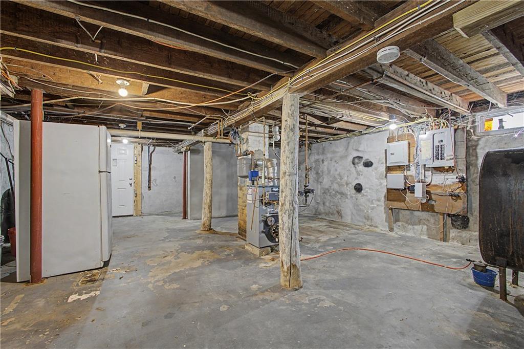 327 Church Street Property Photo 38