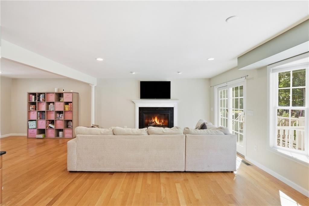 2 Nutmeg Circle Property Photo 24
