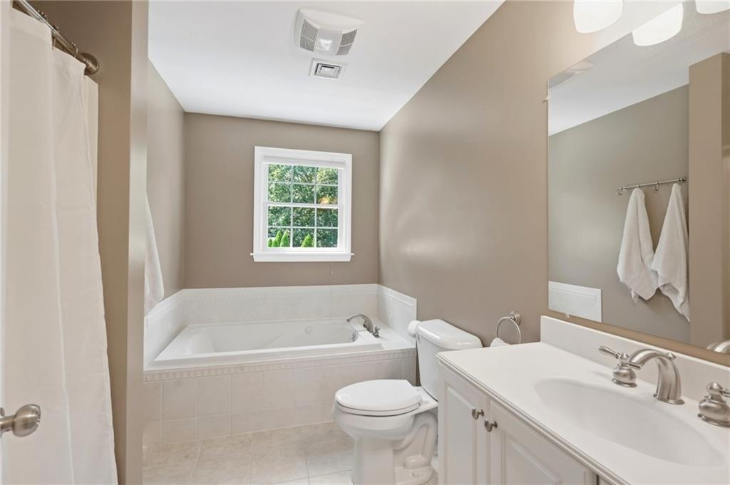 2 Nutmeg Circle Property Photo 29