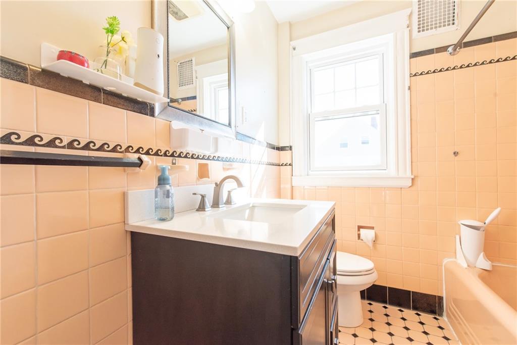 146 Garden Street Property Photo 21