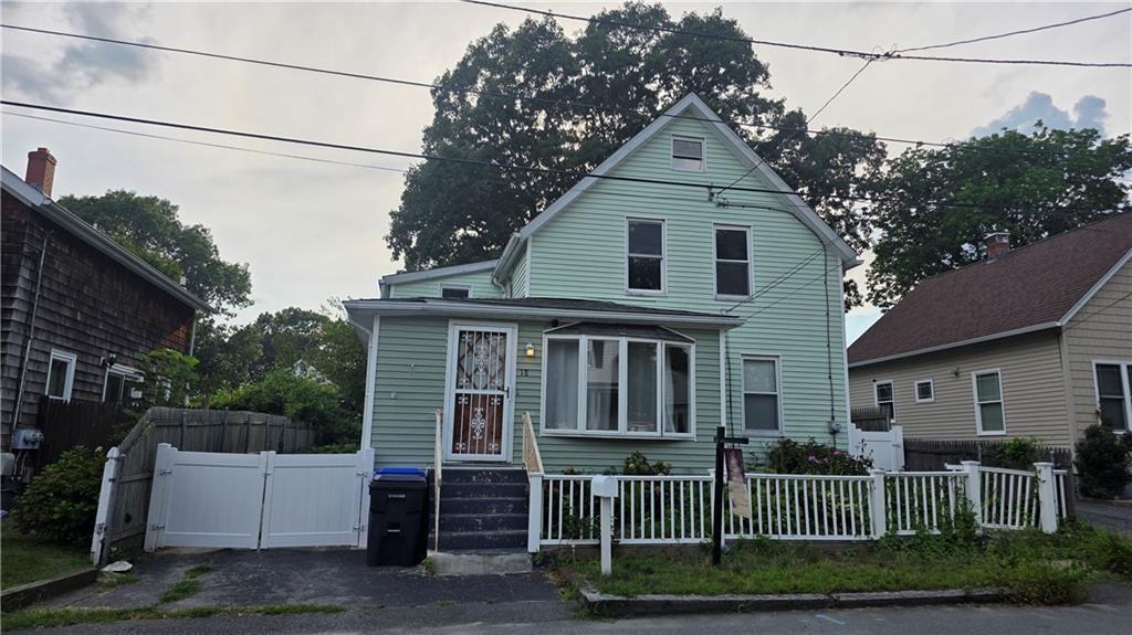 18 Glen Street Property Photo 1