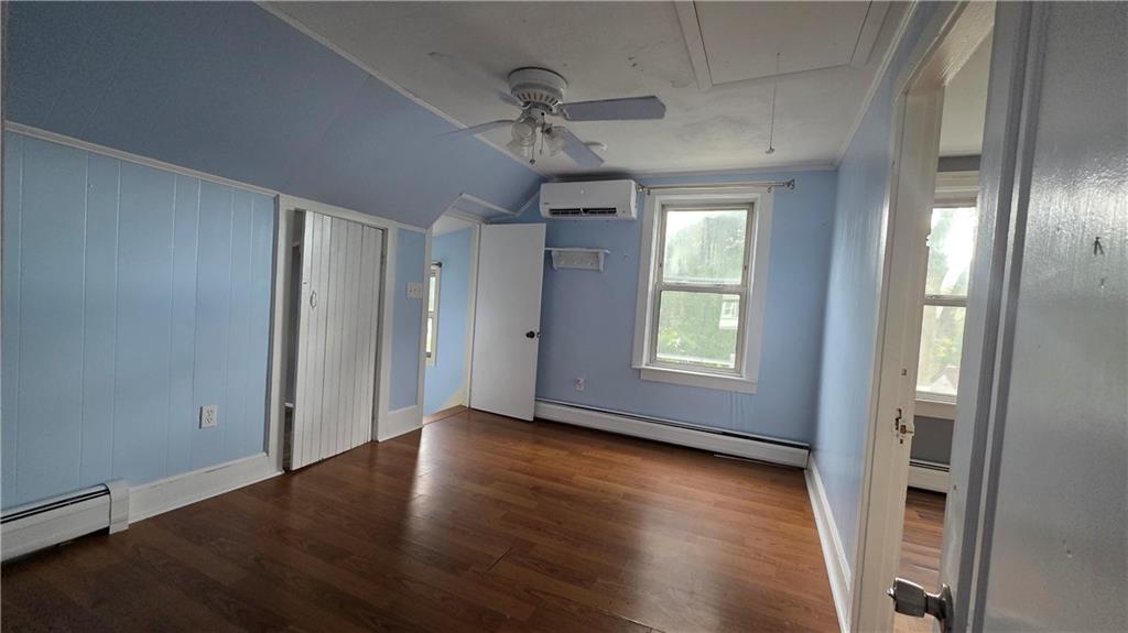 18 Glen Street Property Photo 14