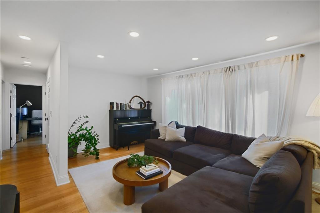 14 Salem Drive Property Photo 6