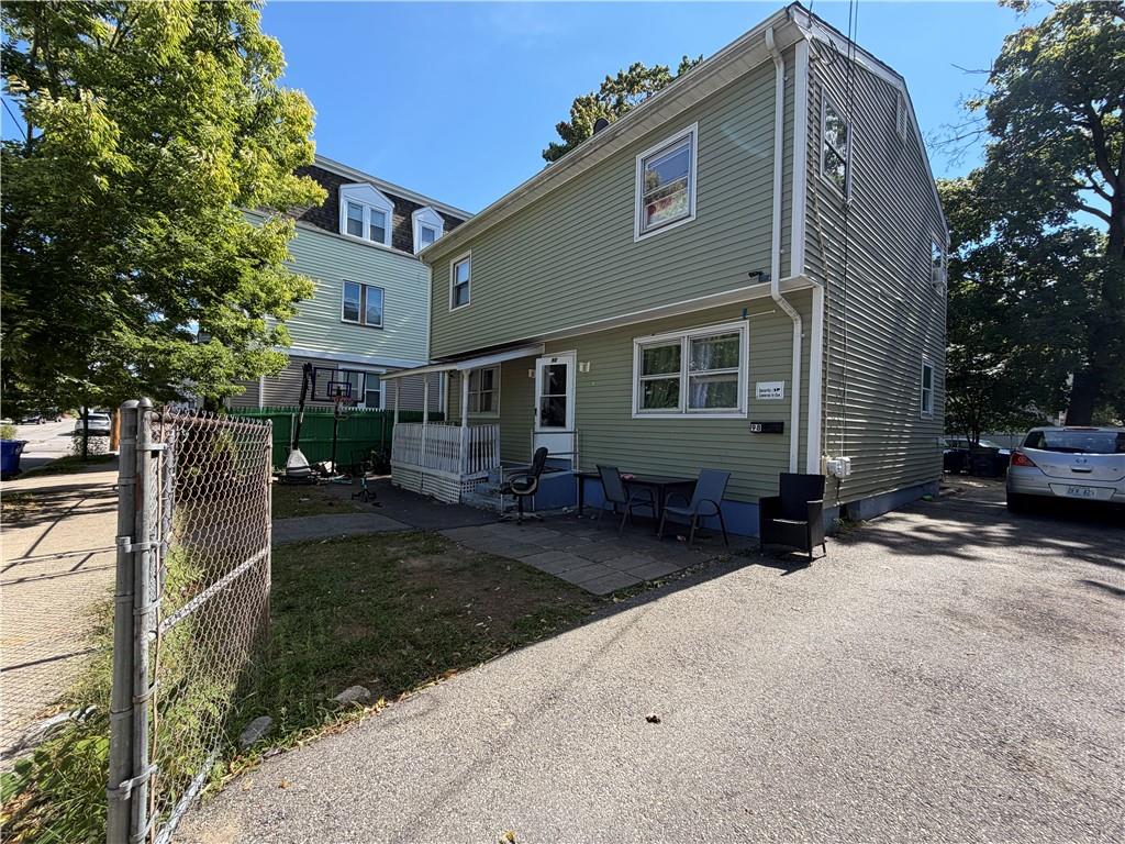 98 Mission Place Property Photo 2