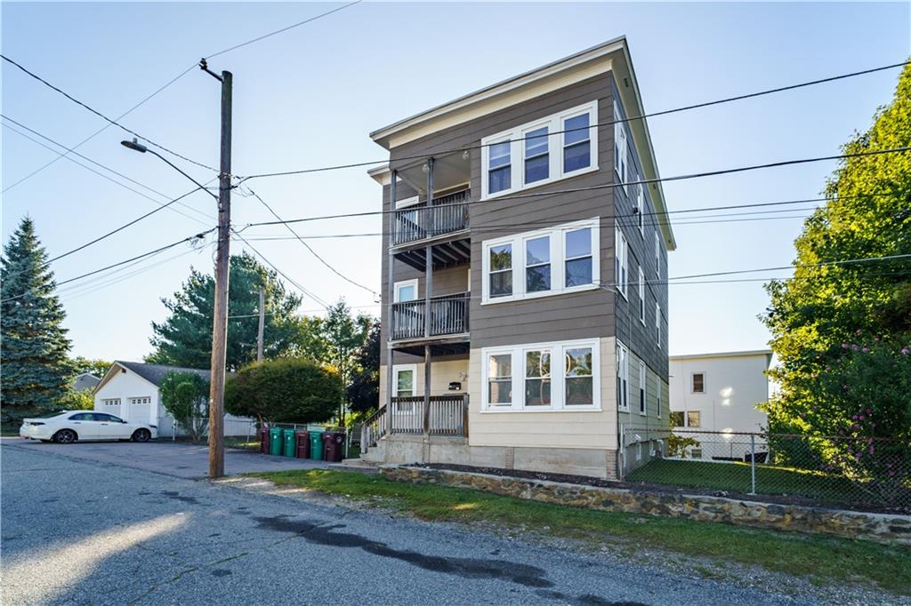 228 Valley Street UNIT 3 Property Photo 1