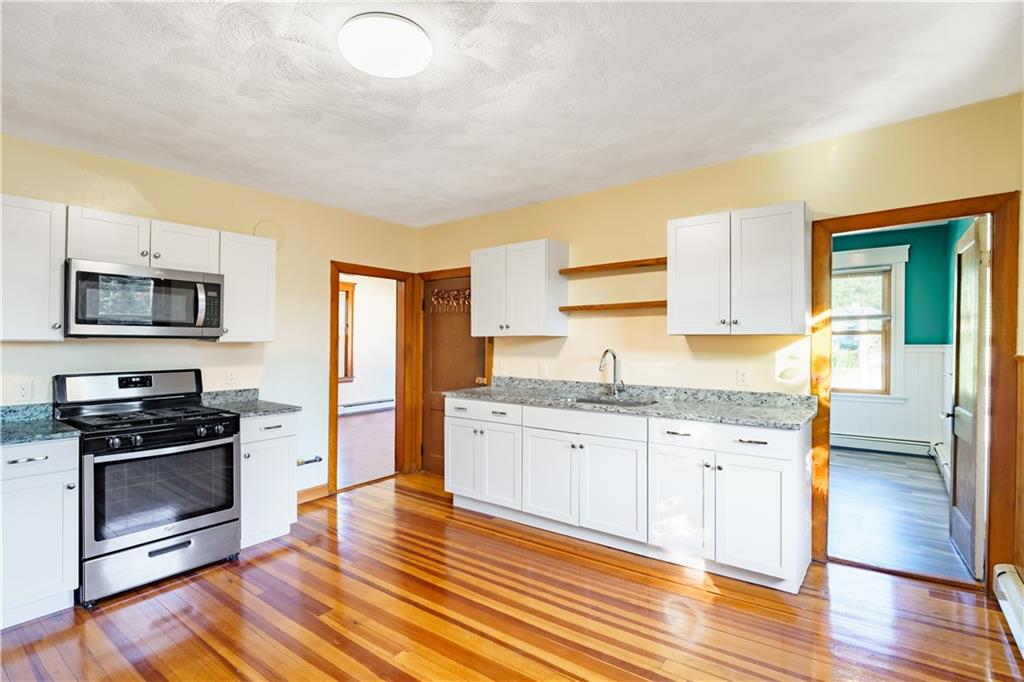 228 Valley Street Unit 3 Property Photo 4
