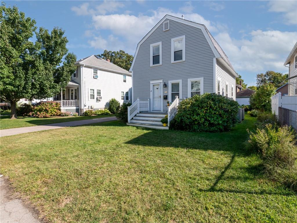 17 Catalpa Avenue Property Photo 2