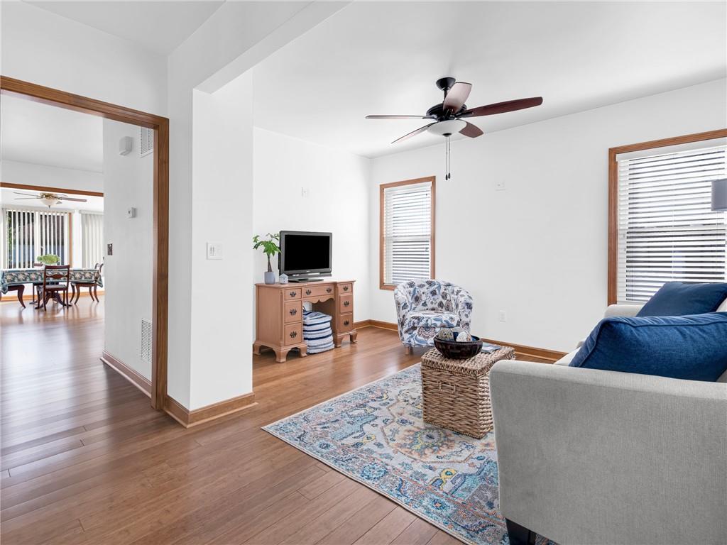 17 Catalpa Avenue Property Photo 8