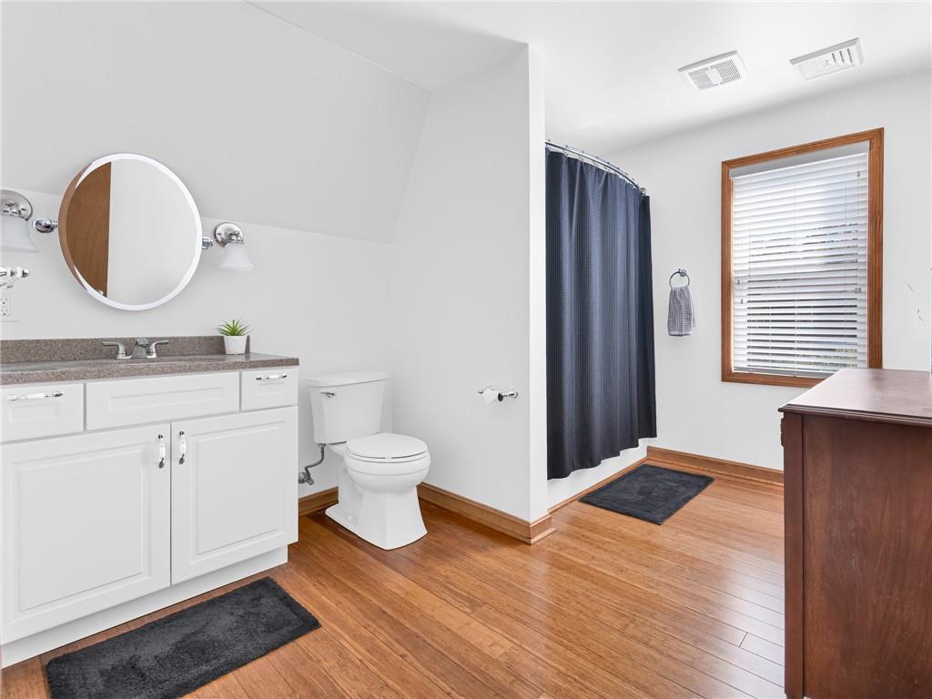 17 Catalpa Avenue Property Photo 25