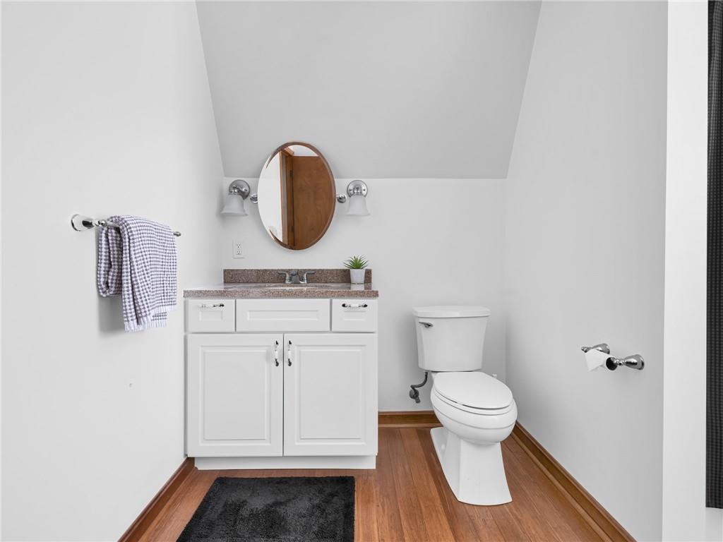 17 Catalpa Avenue Property Photo 26