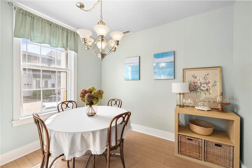 364 Bellevue Avenue Unit D103e Property Photo 3