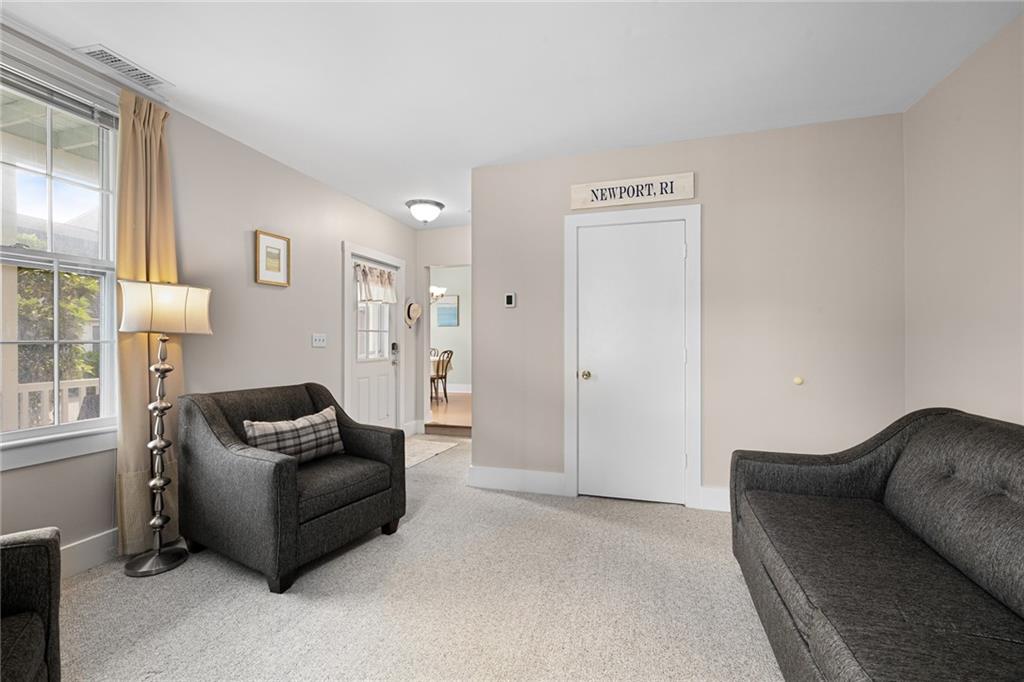 364 Bellevue Avenue Unit D103e Property Photo 11