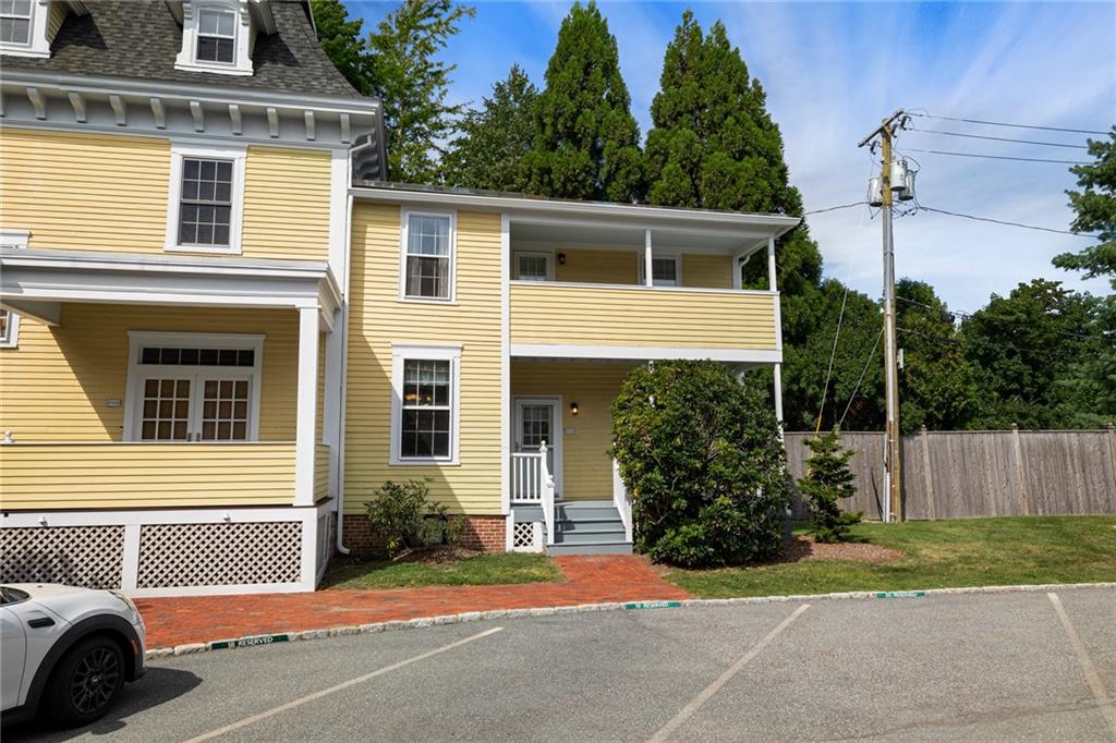 364 Bellevue Avenue Unit D103e Property Photo 30