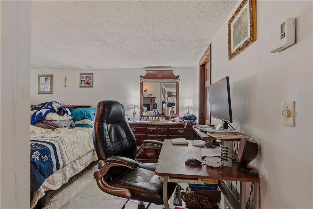2801 2803 East Main Road Property Photo 6