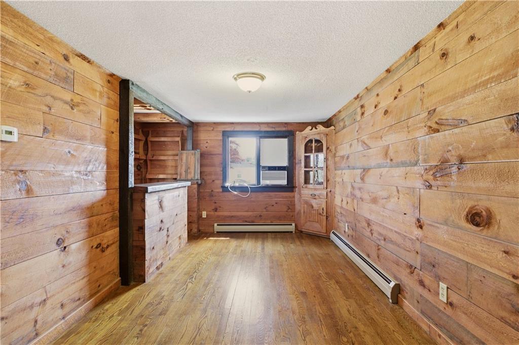 2801 2803 East Main Road Property Photo 30