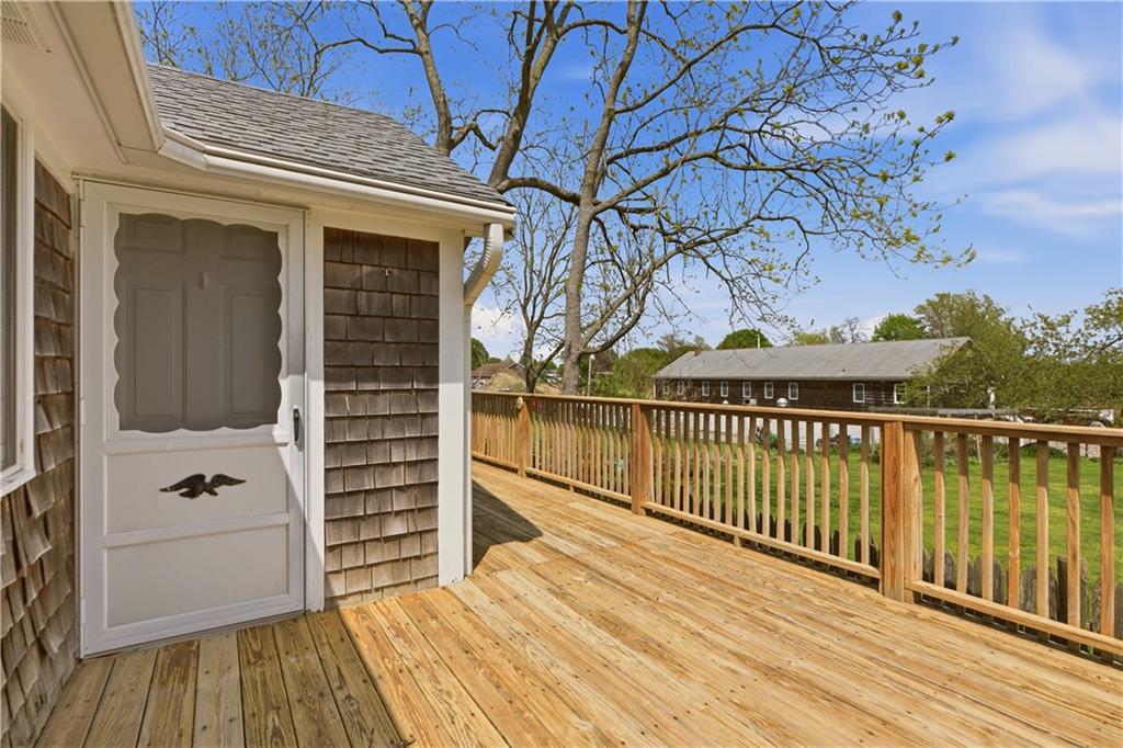 2801 2803 East Main Road Property Photo 37