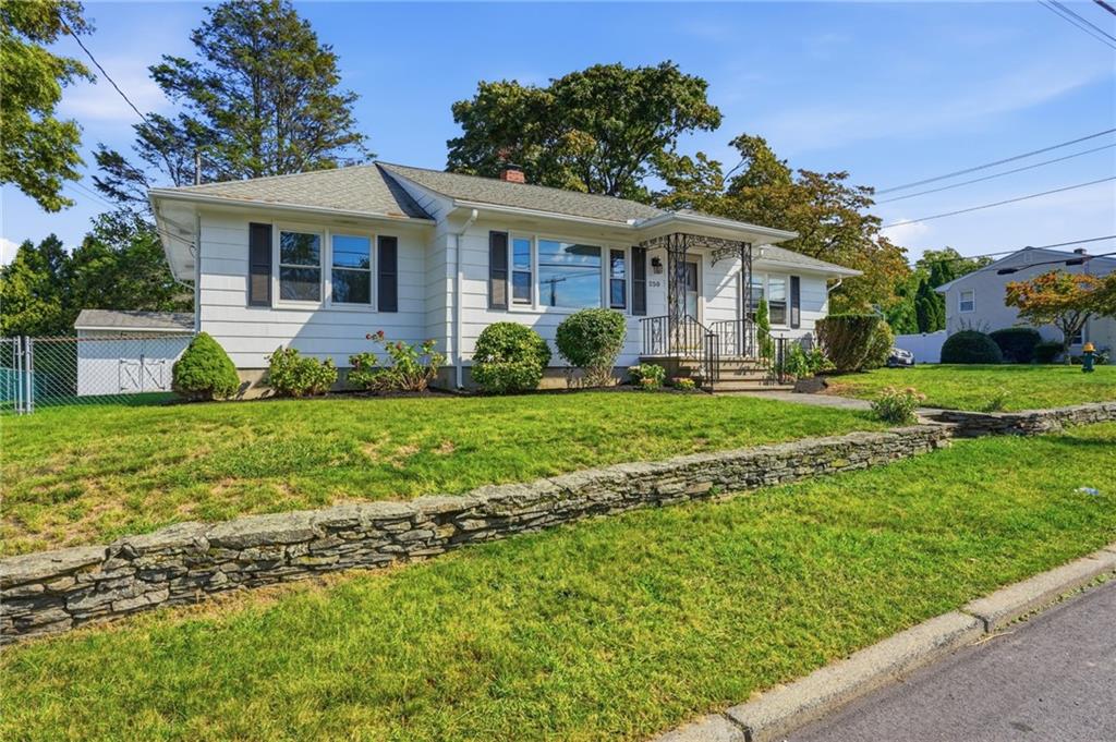 250 East View Avenue Property Photo 2