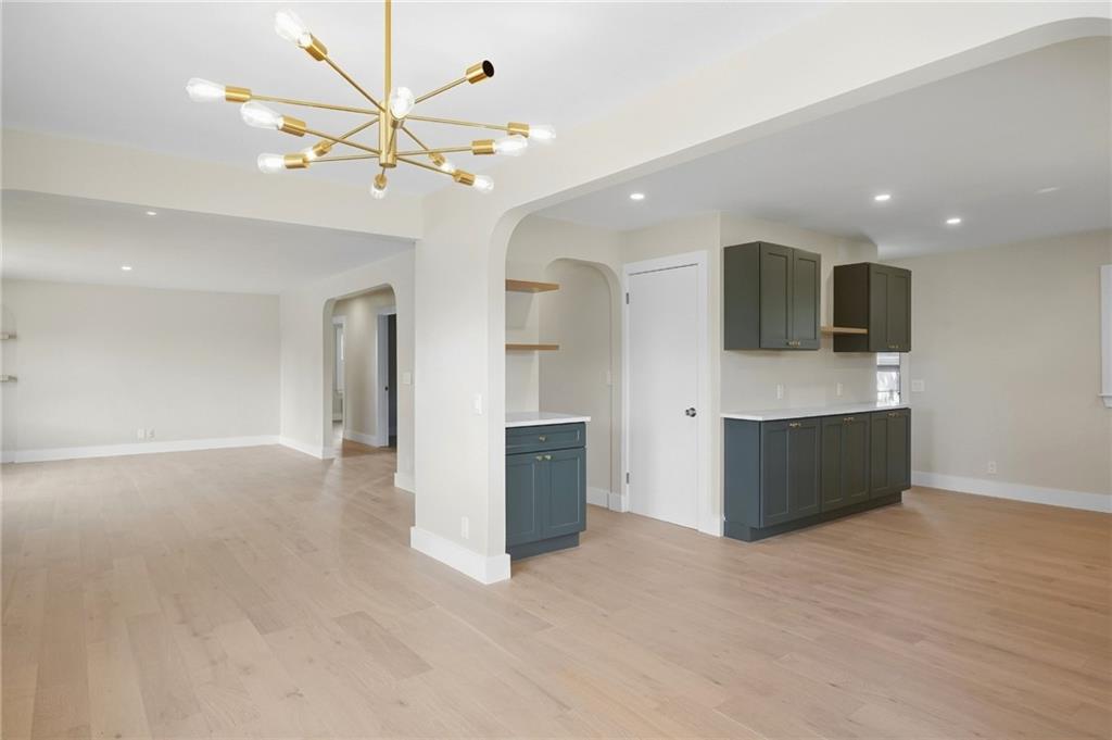 250 East View Avenue Property Photo 11