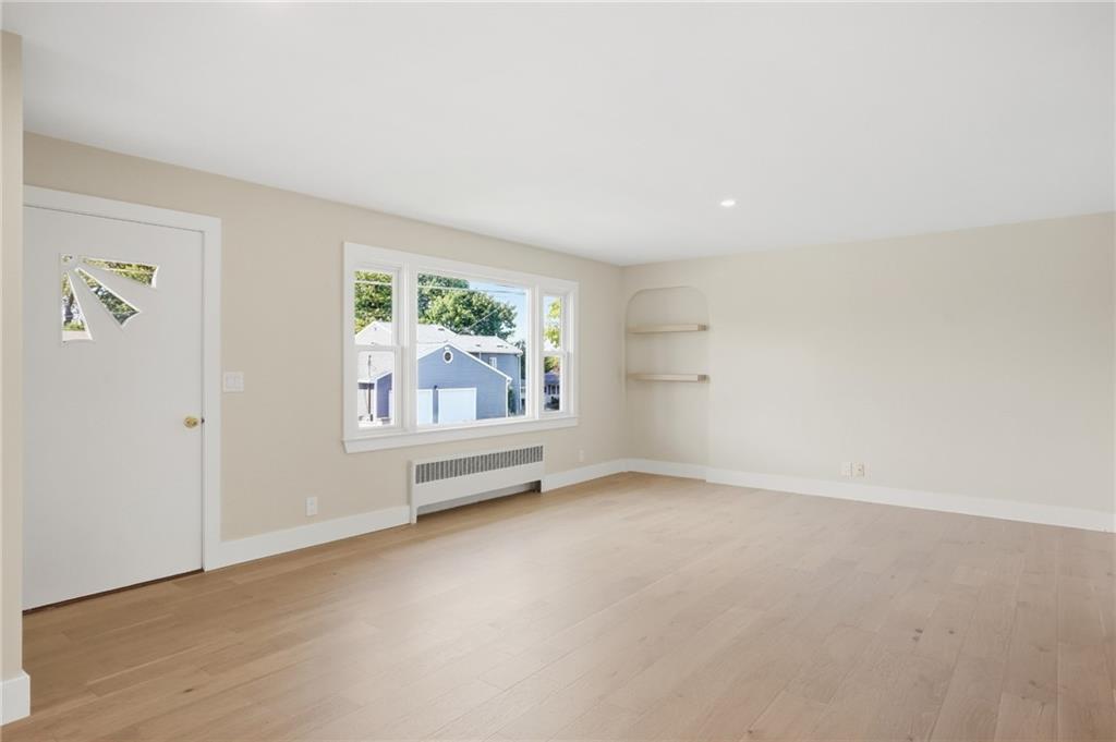 250 East View Avenue Property Photo 13