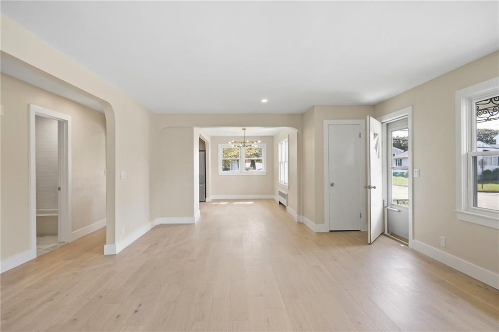 250 East View Avenue Property Photo 16