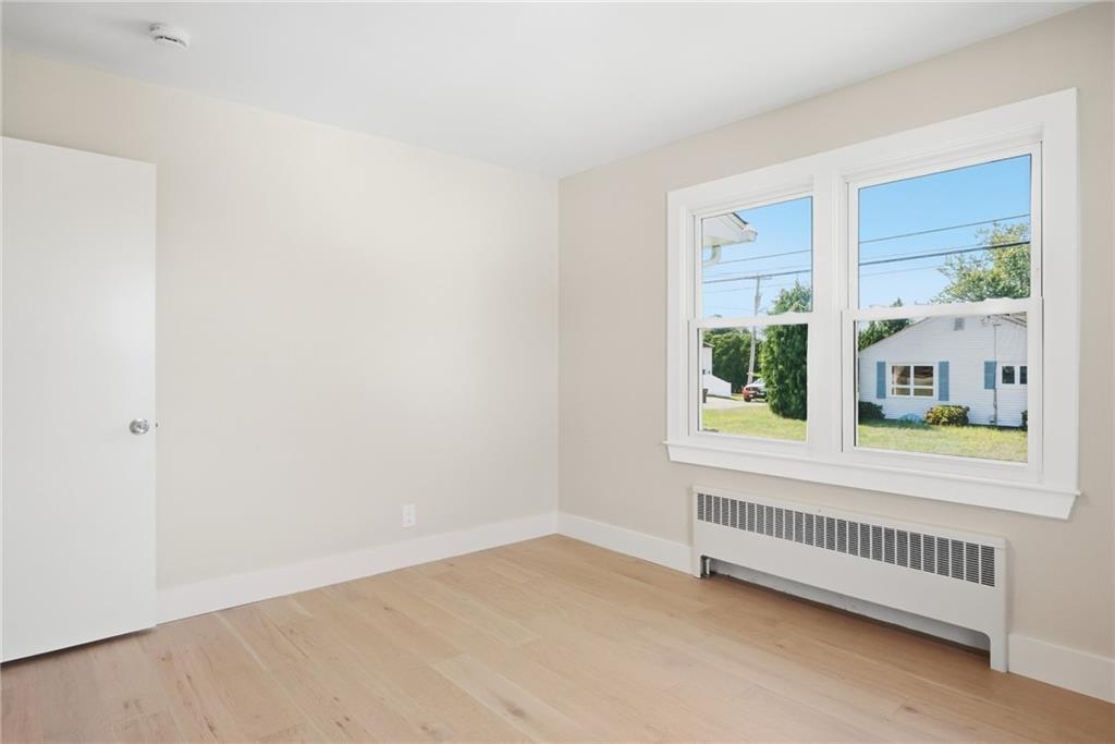 250 East View Avenue Property Photo 23