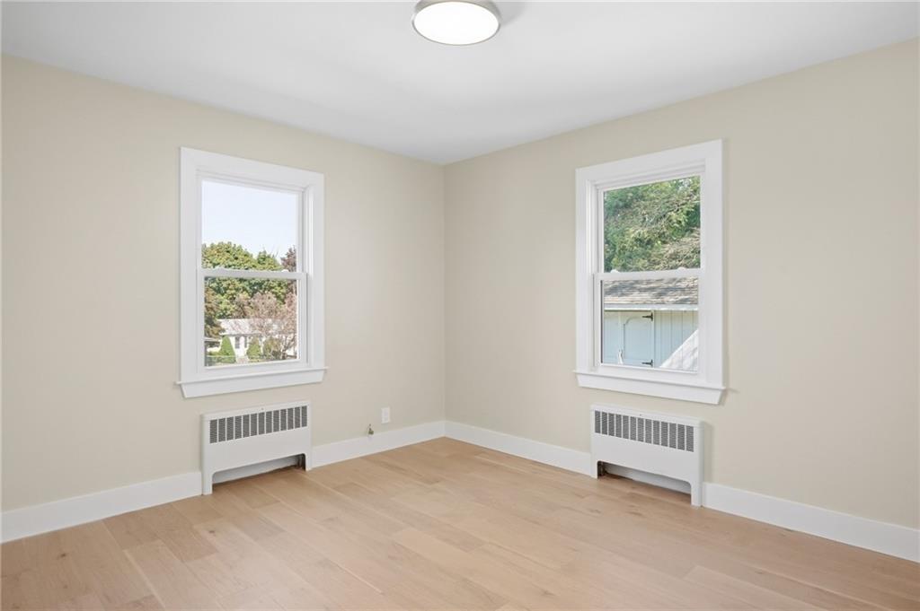 250 East View Avenue Property Photo 24