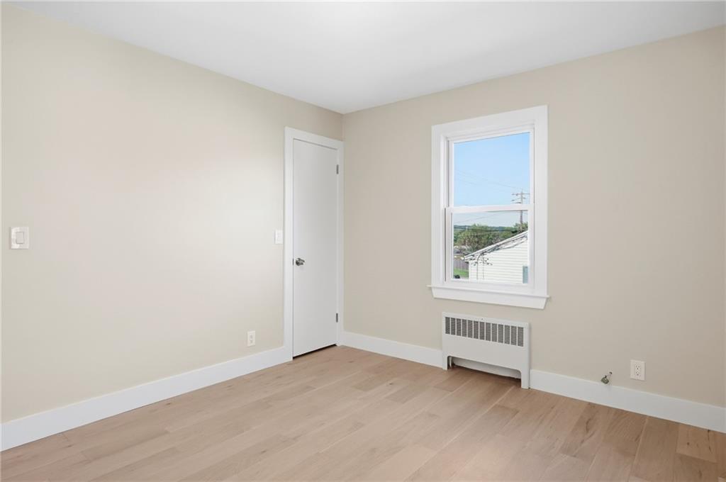 250 East View Avenue Property Photo 25