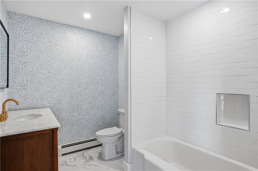 250 East View Avenue Property Photo 28