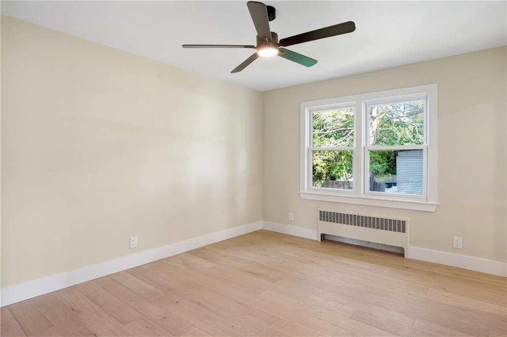 250 East View Avenue Property Photo 31