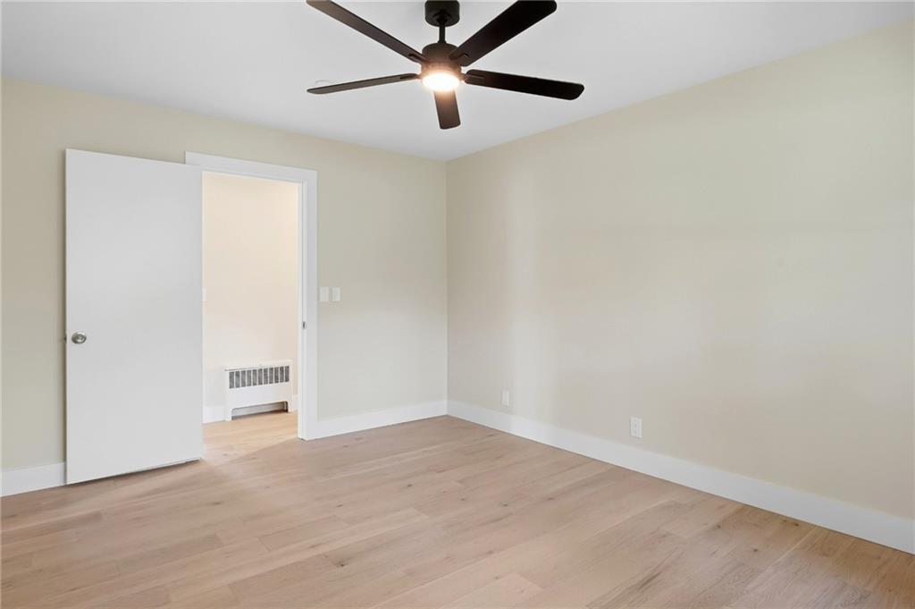 250 East View Avenue Property Photo 32