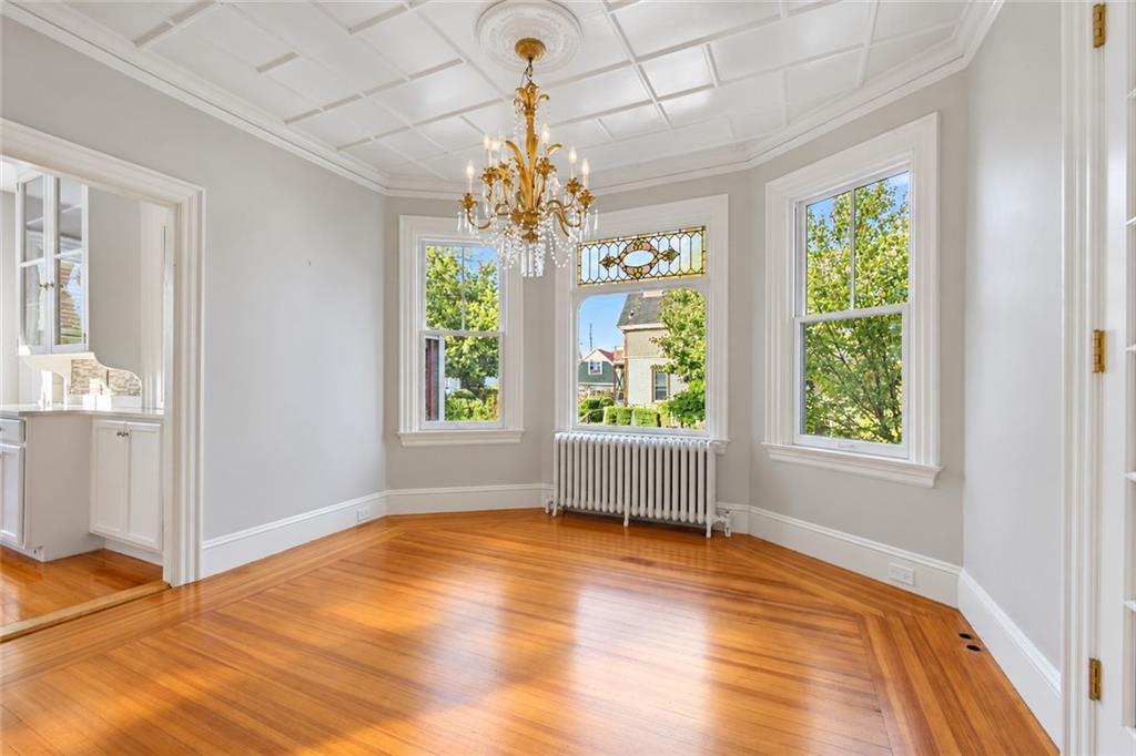 350 Broadway Property Photo 15