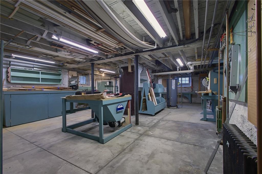 350 Broadway Property Photo 38