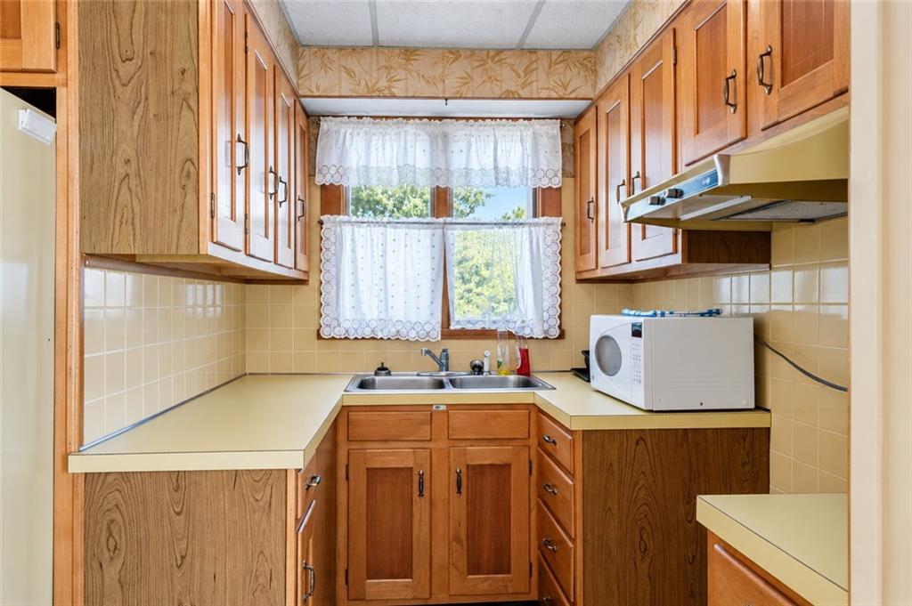105 Dorman Avenue Property Photo 3