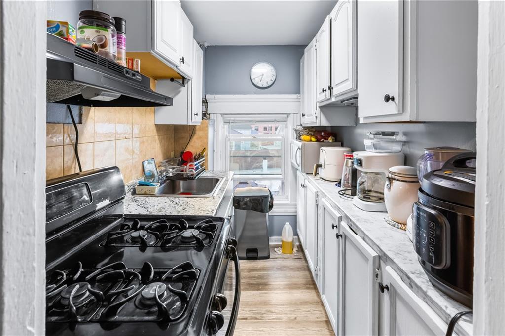 119 Elmwood Avenue Property Photo 17