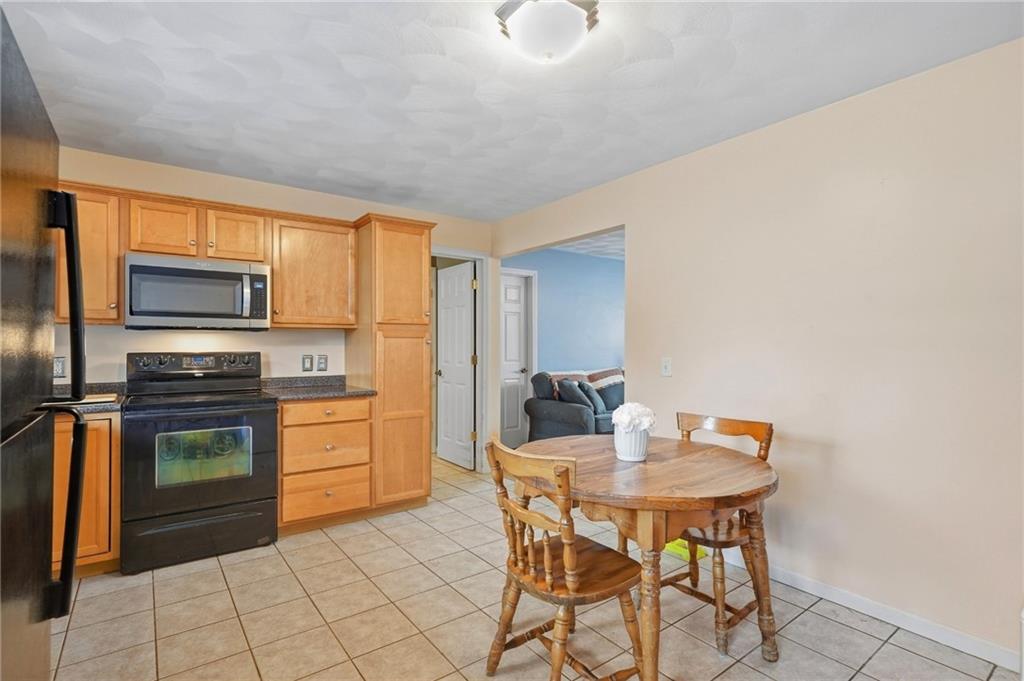 87 North Bend Street Unit 3 Property Photo 8