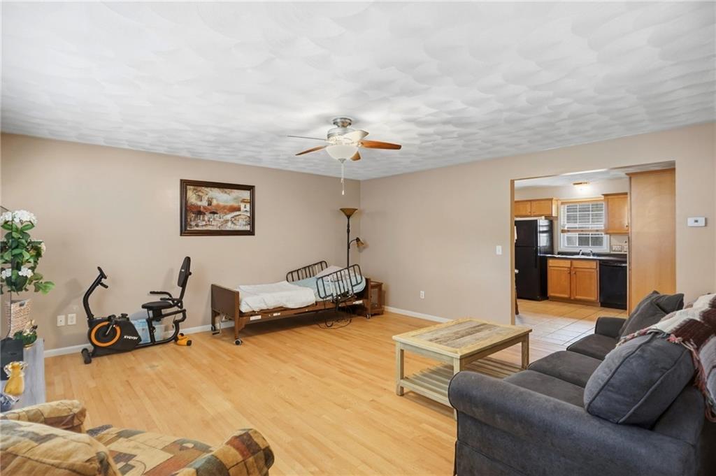 87 North Bend Street Unit 3 Property Photo 13