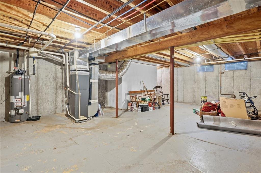 87 North Bend Street Unit 3 Property Photo 25