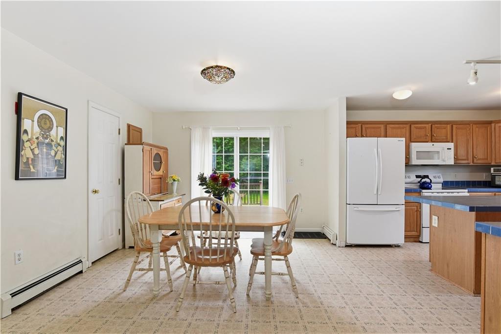 2037 Crandall Road Property Photo 12